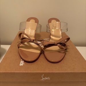 CHRISTIAN LOUBOUTIN
Nude Patent Leather Just Nodo 85mm